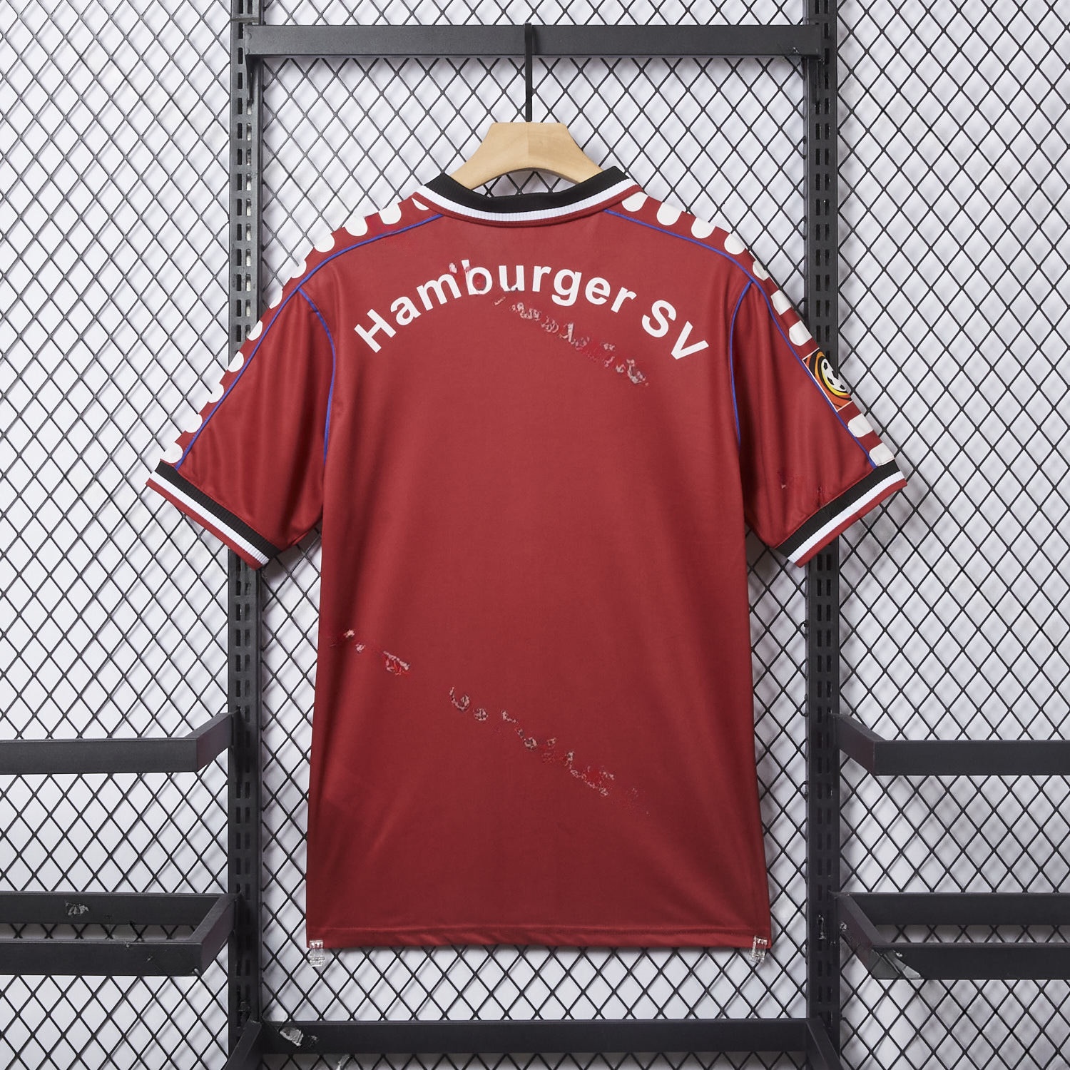 Retro Hamburger SV 1999-00 Third Red Jersey - JerseysGala