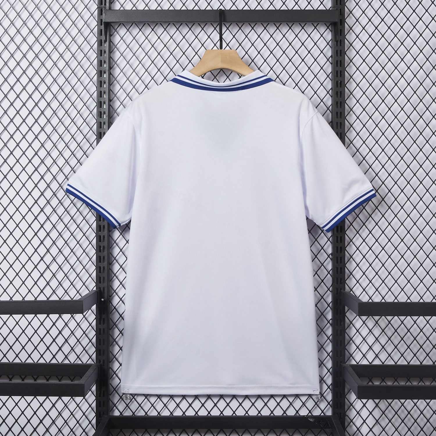 Retro Hamburger SV 1979 Home White Jersey - JerseysGala