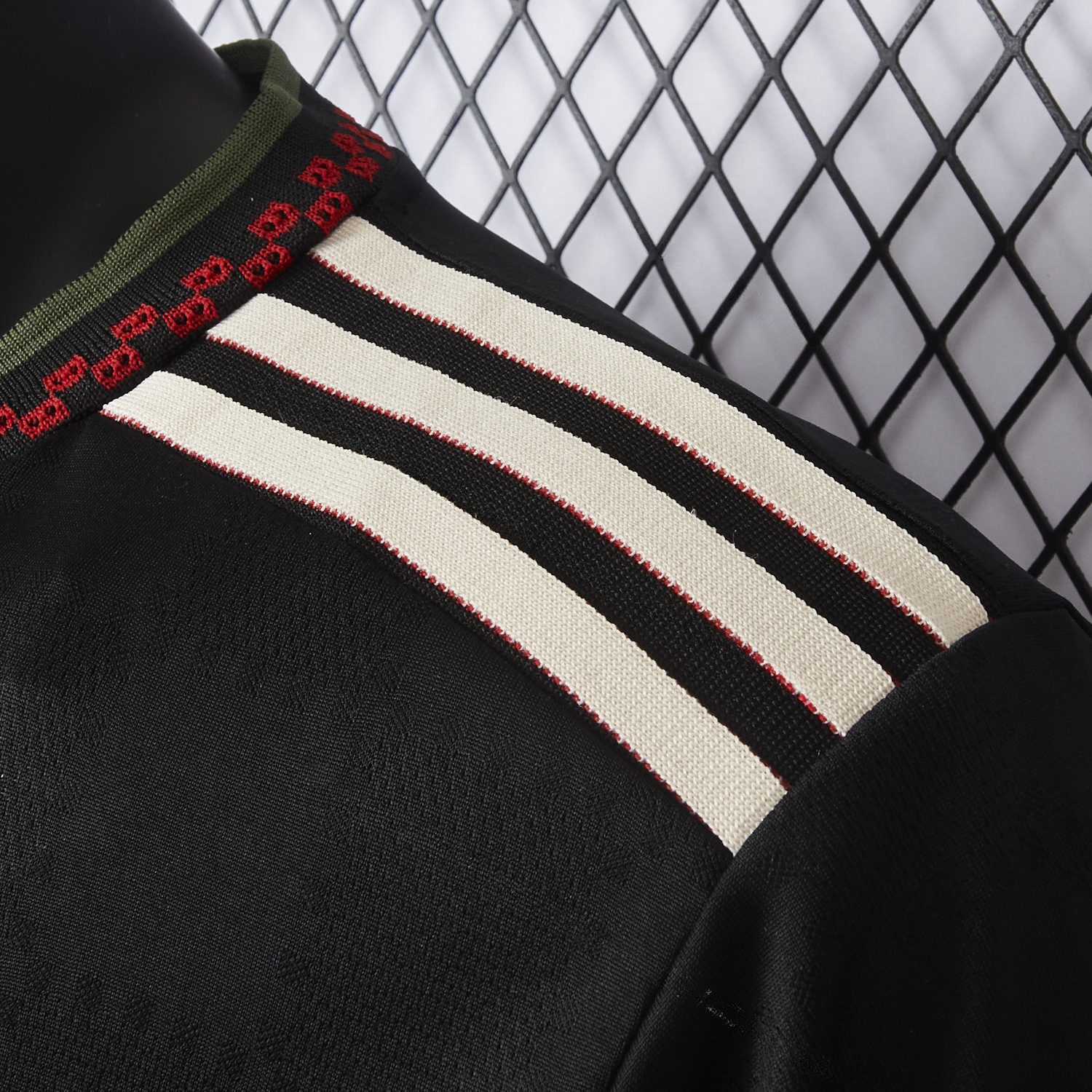 Bayern Munich 25-26 Third Jersey - Player Version - JerseysGala
