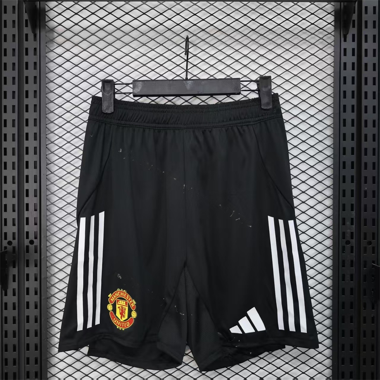 Manchester United 25-26 Home Black Shorts - Player Version - JerseysGala