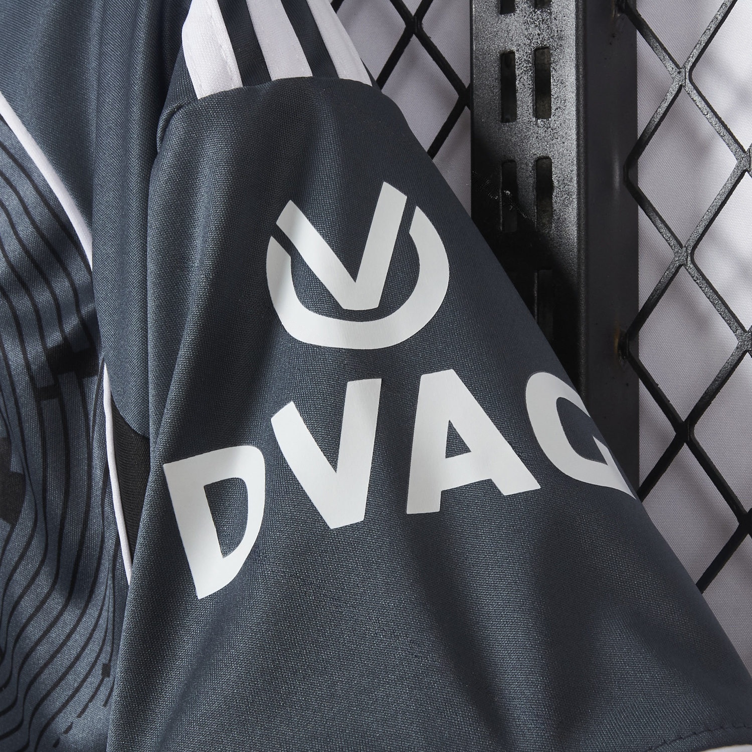 Frankfurt 25-26 Third Jersey - Fans Version - JerseysGala