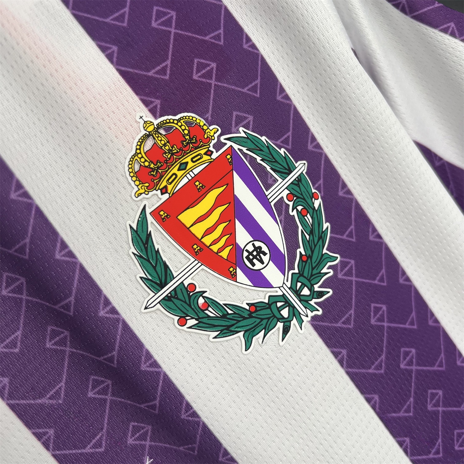 Real Valladolid 25-26 Home Jersey - Fans Version - JerseysGala