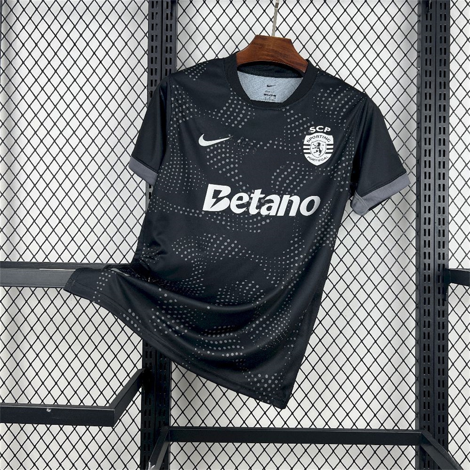 Sporting CP 25-26 Black Special Jersey - Fans Version - JerseysGala