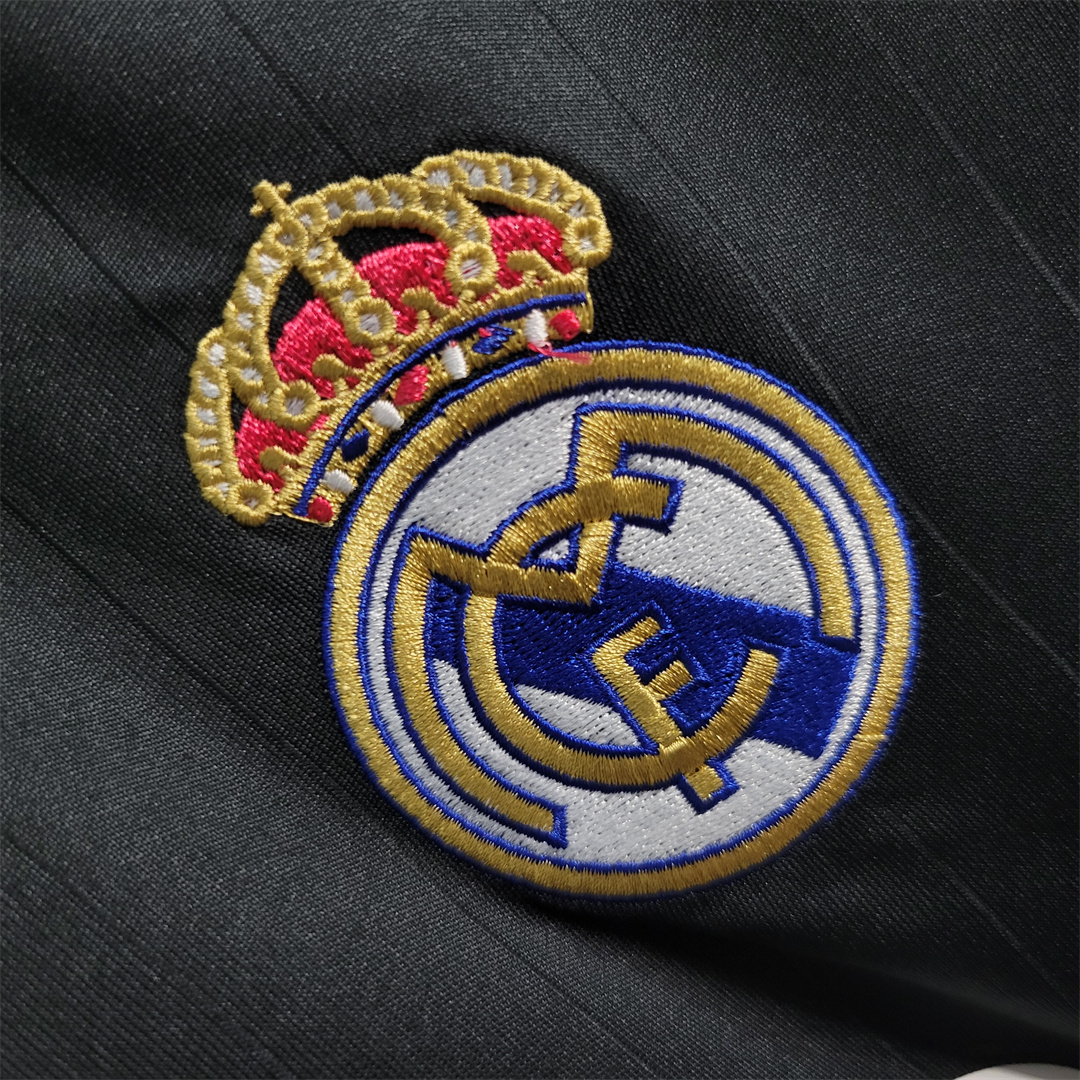 Retro Real Madrid 06-07 Away Stadium Jersey - JerseysGala