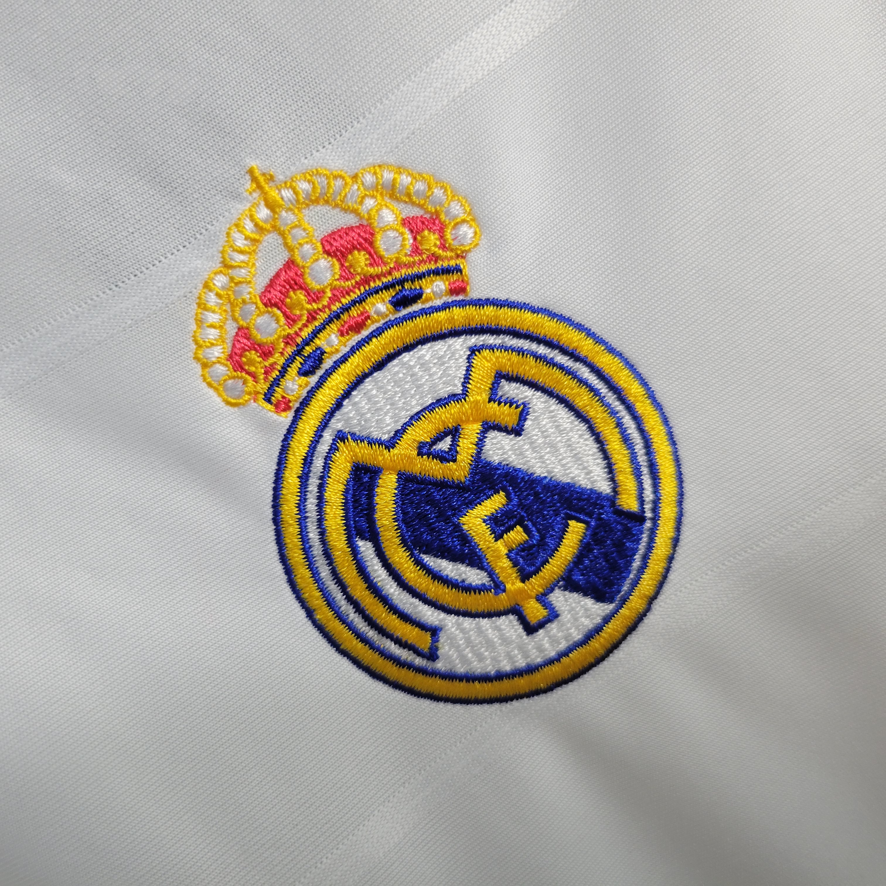Retro Real Madrid 13-14 Home Stadium Jersey - JerseysGala