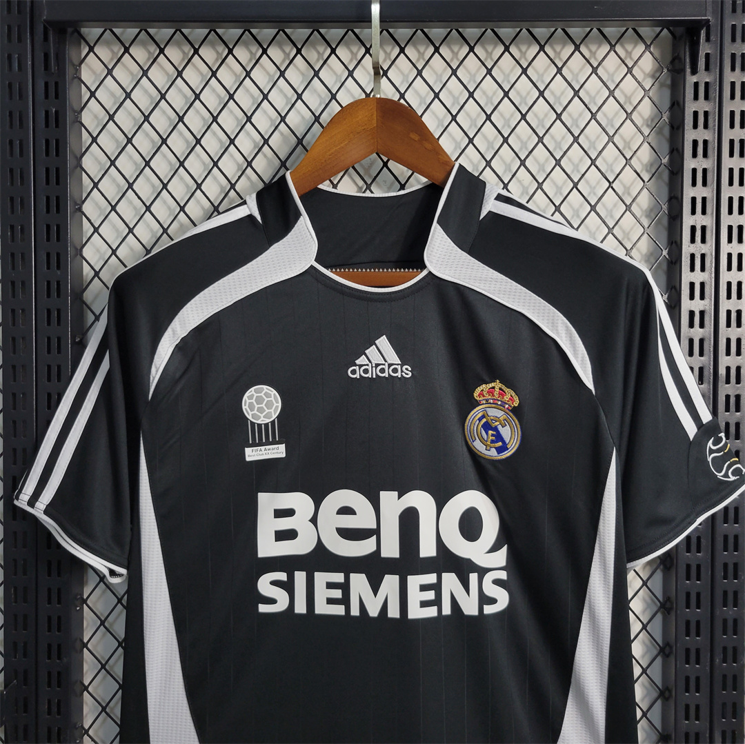 Retro Real Madrid 06-07 Away Stadium Jersey - JerseysGala