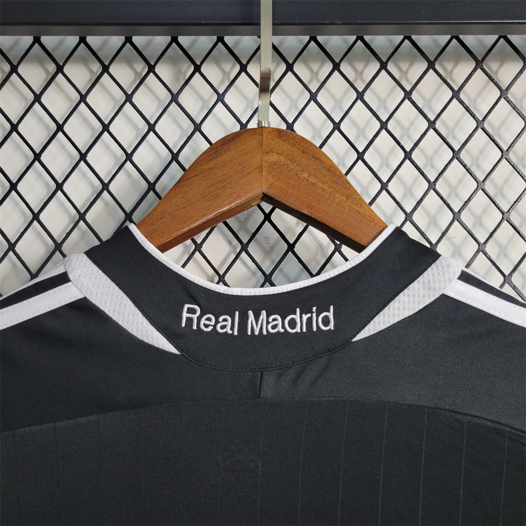 Retro Real Madrid 06-07 Away Stadium Jersey - JerseysGala