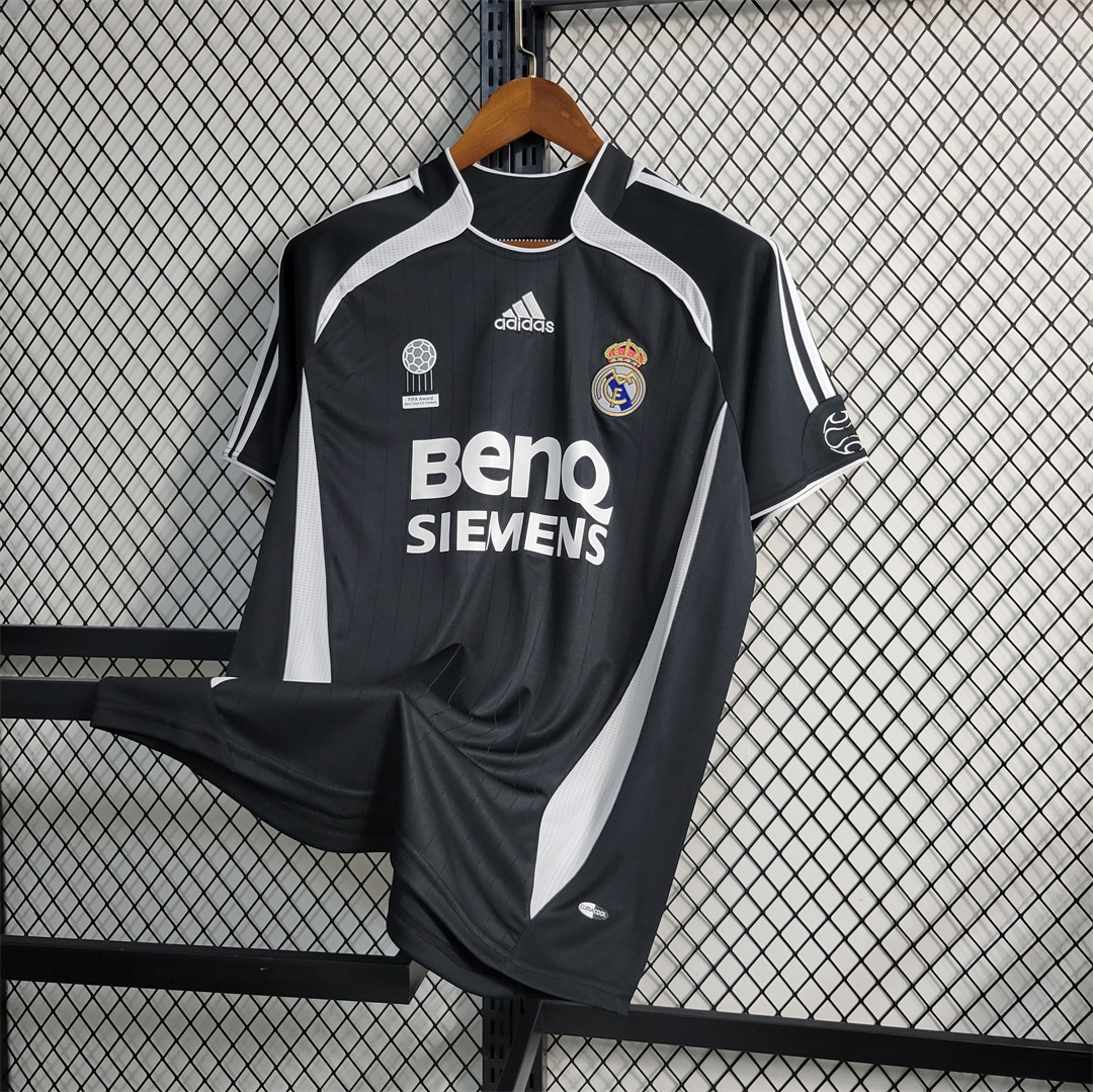 Retro Real Madrid 06-07 Away Stadium Jersey - JerseysGala