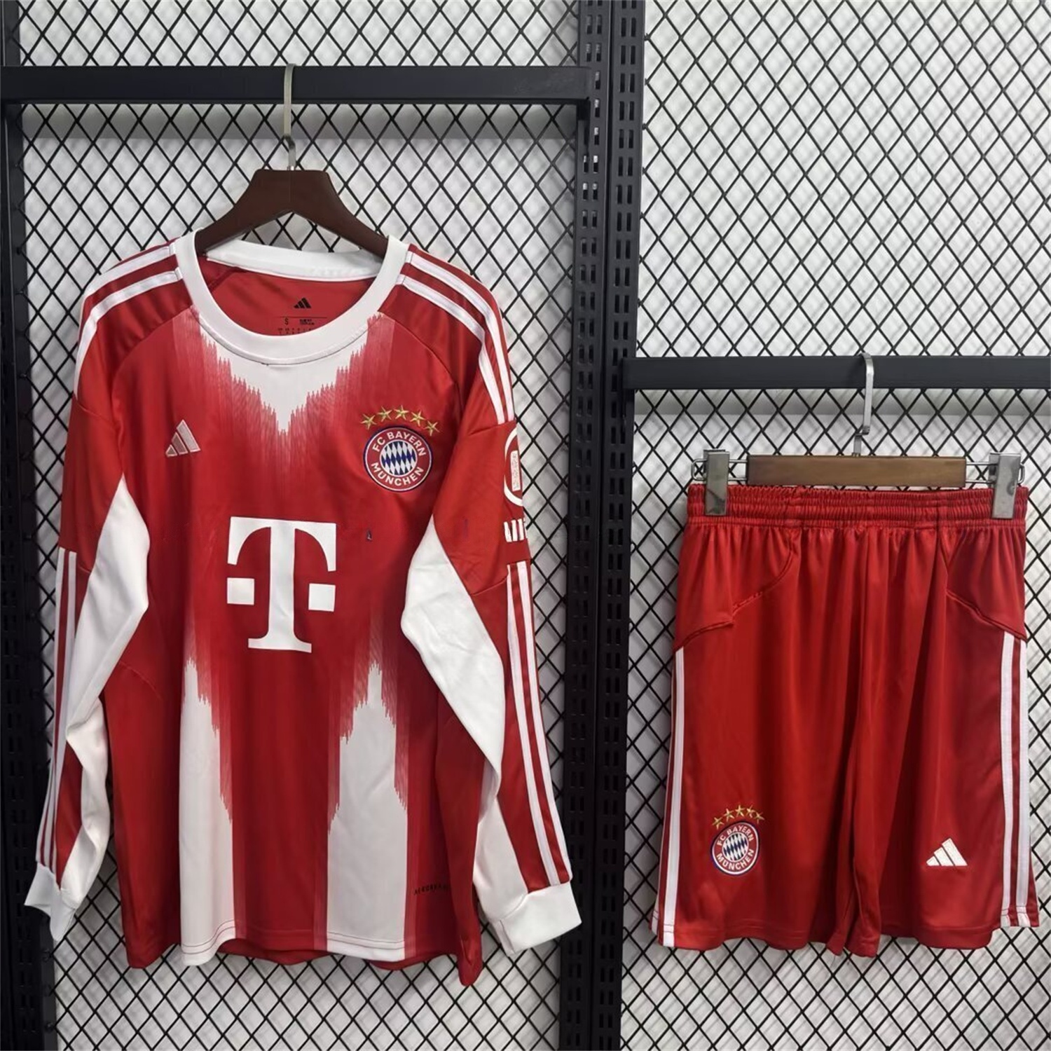 Bayern Munich 25-26 Home Long Sleeves Kids Kit - JerseysGala