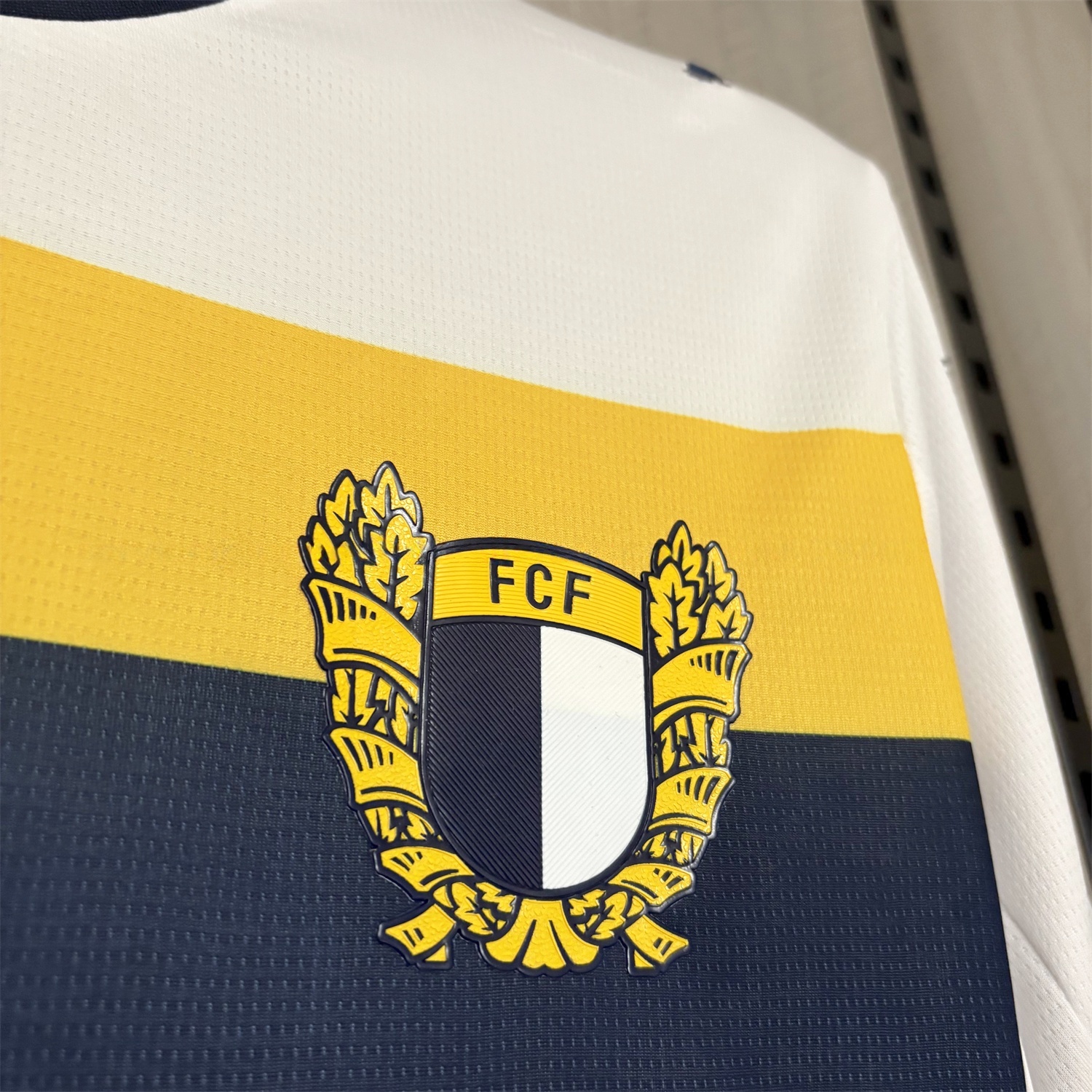 FC Famalicão 25-26 Home White Jersey - Fans Version - JerseysGala
