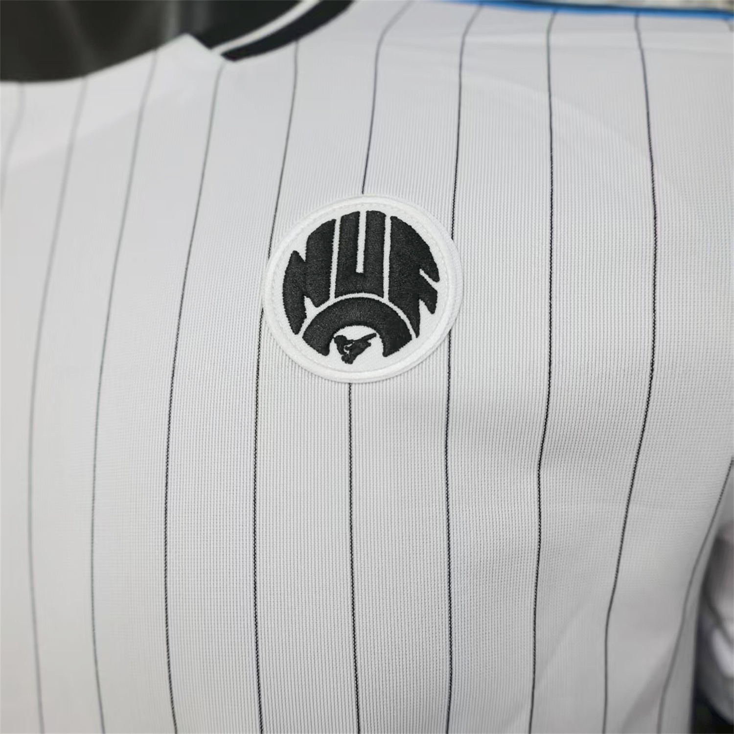 Newcastle United 25-26 Icon Range Travel Special Edition White Jersey - Player Version - JerseysGala
