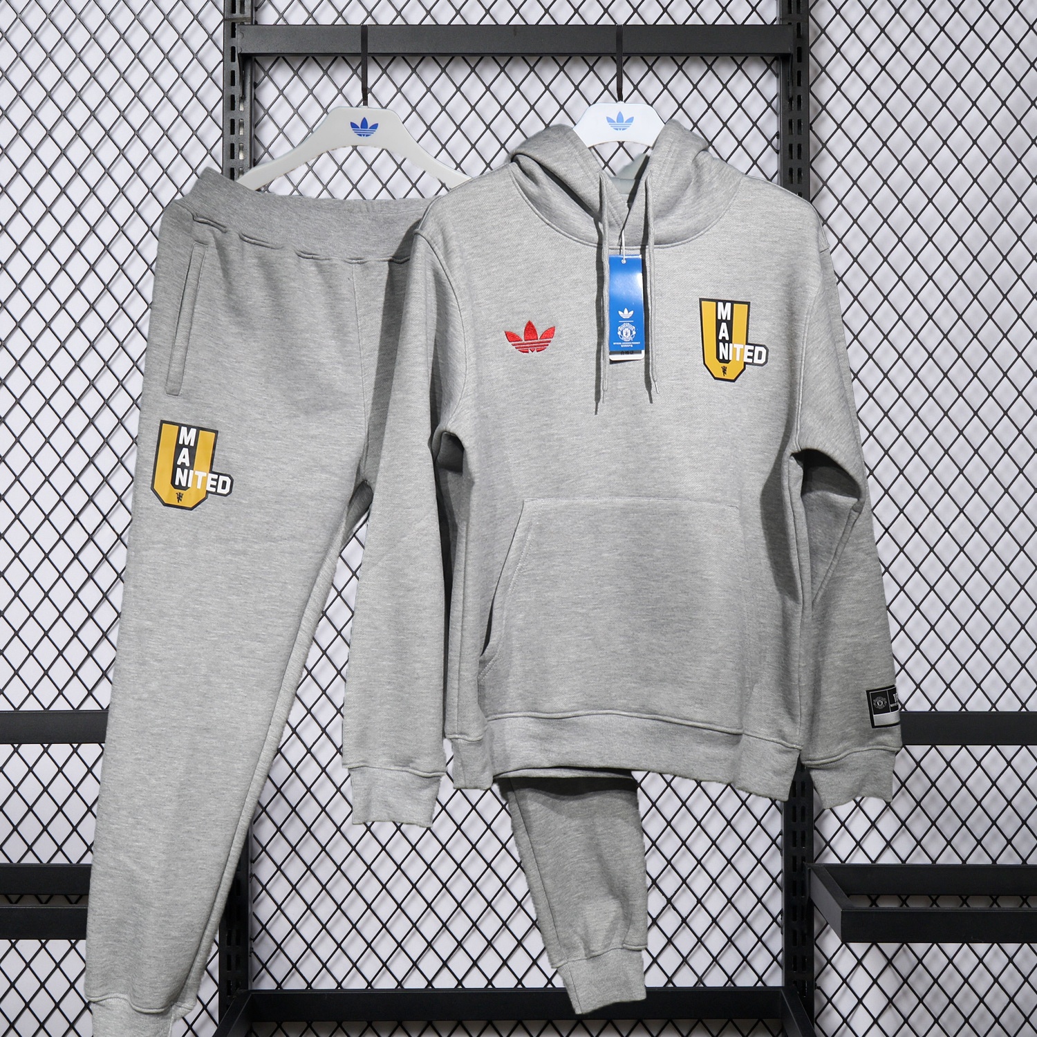 Manchester United 25-26 Pure Color Training Set - Grey Top and Grey Pants - JerseysGala