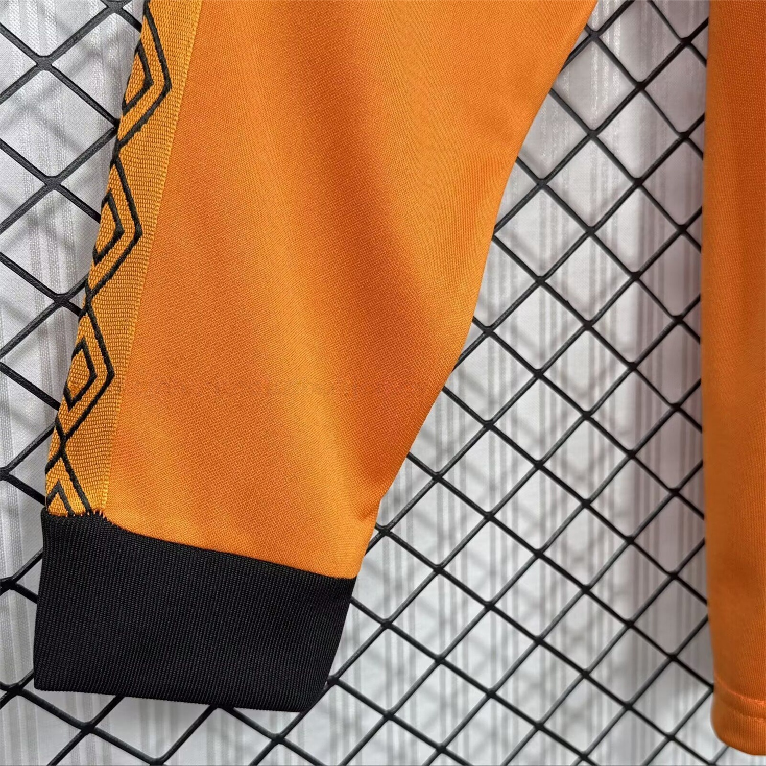 Retro Wolverhampton Wanderers Wolves 1979-82 Home Long Sleeves Jersey - Fans Version - JerseysGala