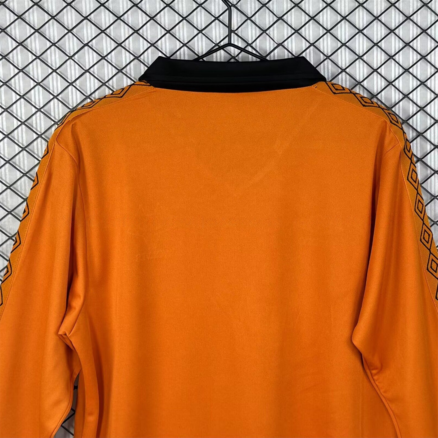 Retro Wolverhampton Wanderers Wolves 1979-82 Home Long Sleeves Jersey - Fans Version - JerseysGala