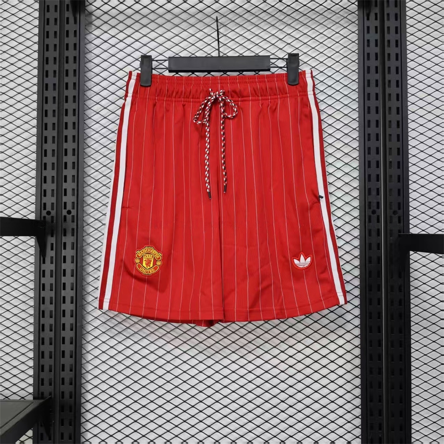 Manchester United 25-26 Trefoil Red Travel Shorts - Player Version - JerseysGala