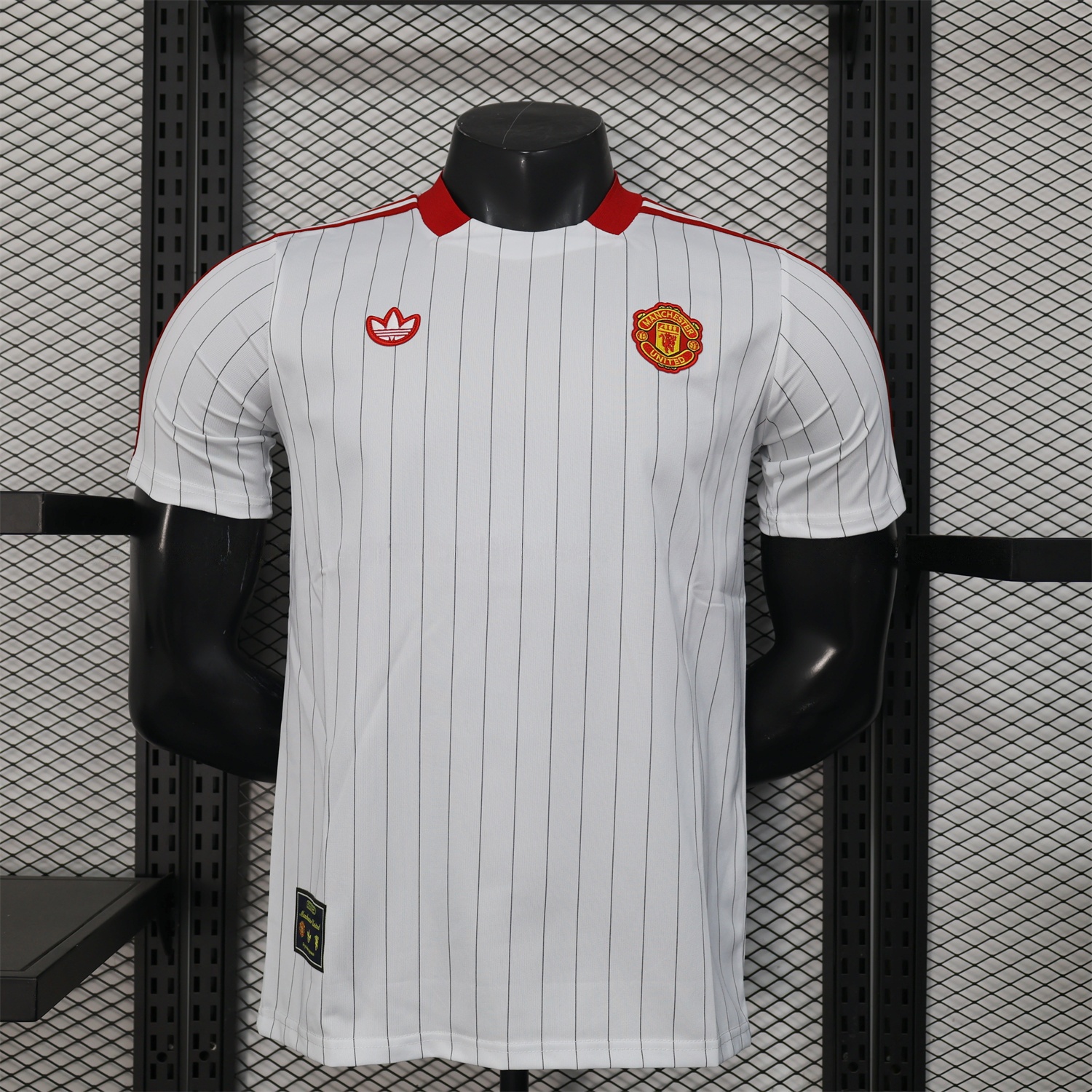 Manchester United 25-26 Icon Travel Special Red Jersey - Player Version - JerseysGala