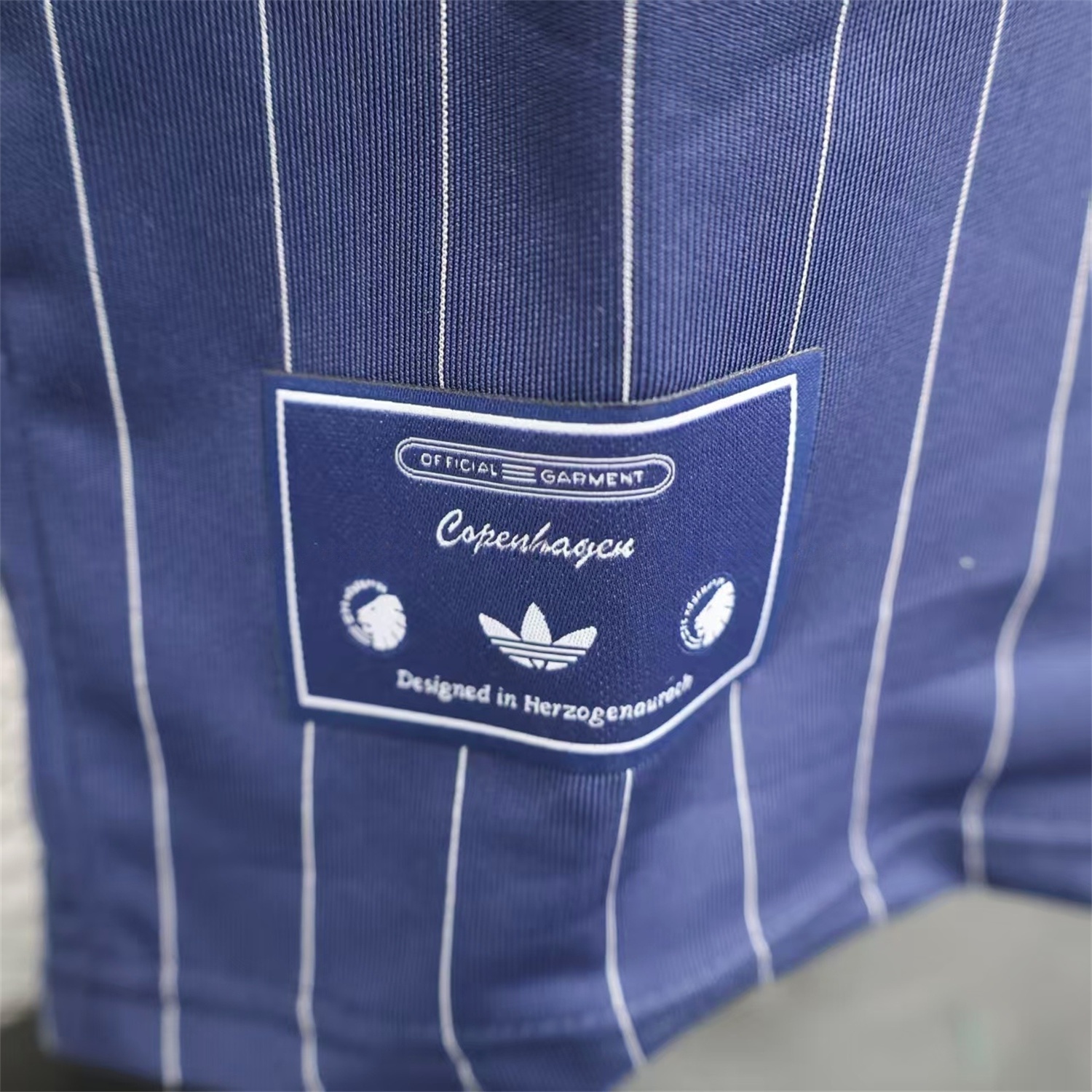 Newcastle United 25-26 Icon Range Travel Special Edition Deep Blue Jersey - Player Version - JerseysGala