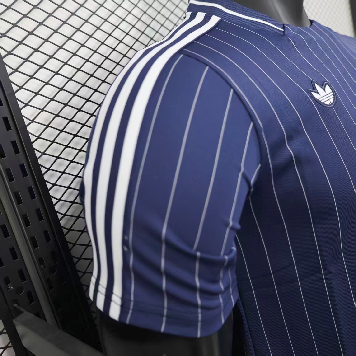Newcastle United 25-26 Icon Range Travel Special Edition Deep Blue Jersey - Player Version - JerseysGala