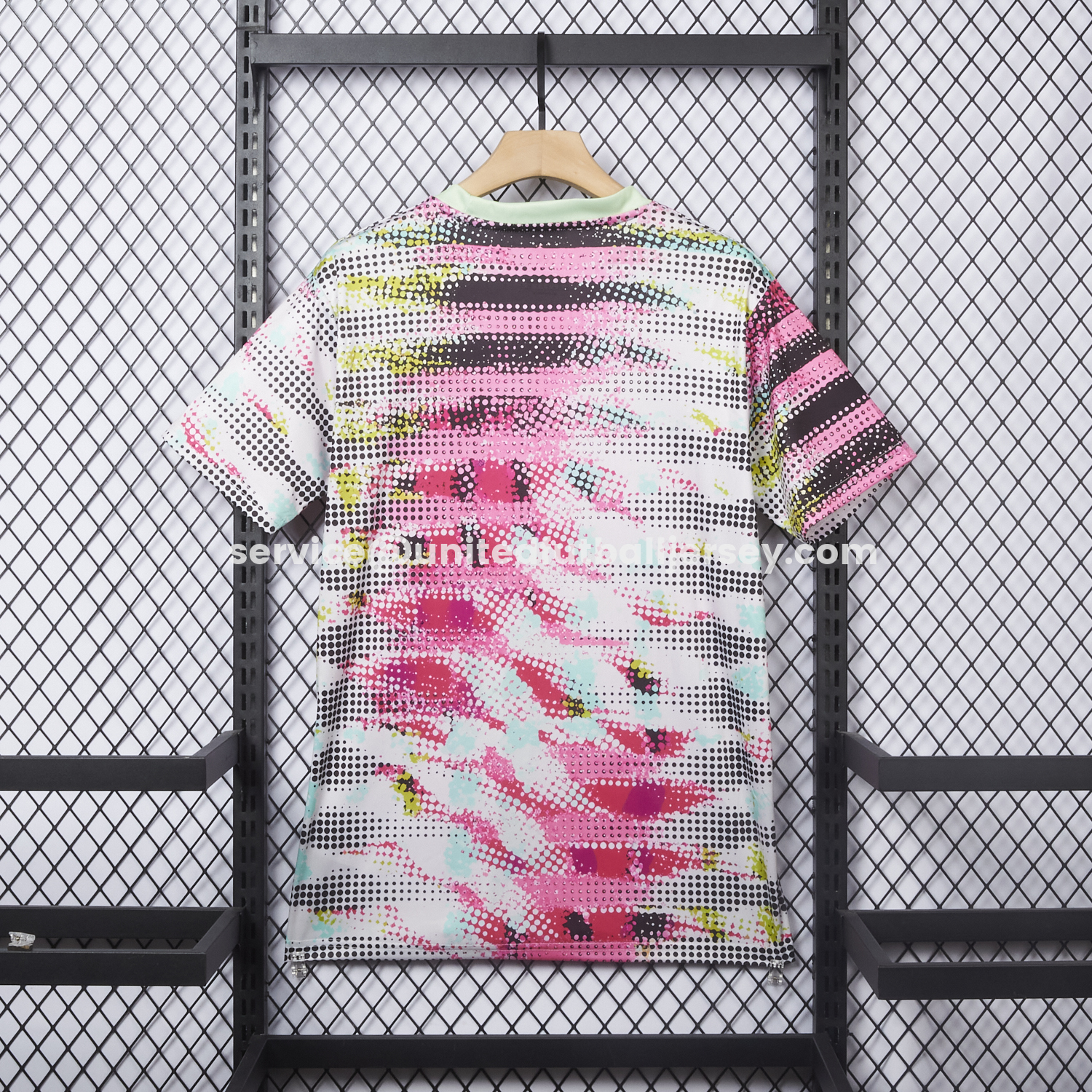 Celtic 25-26 Pink And Grey Special Jersey - Fans Version - JerseysGala