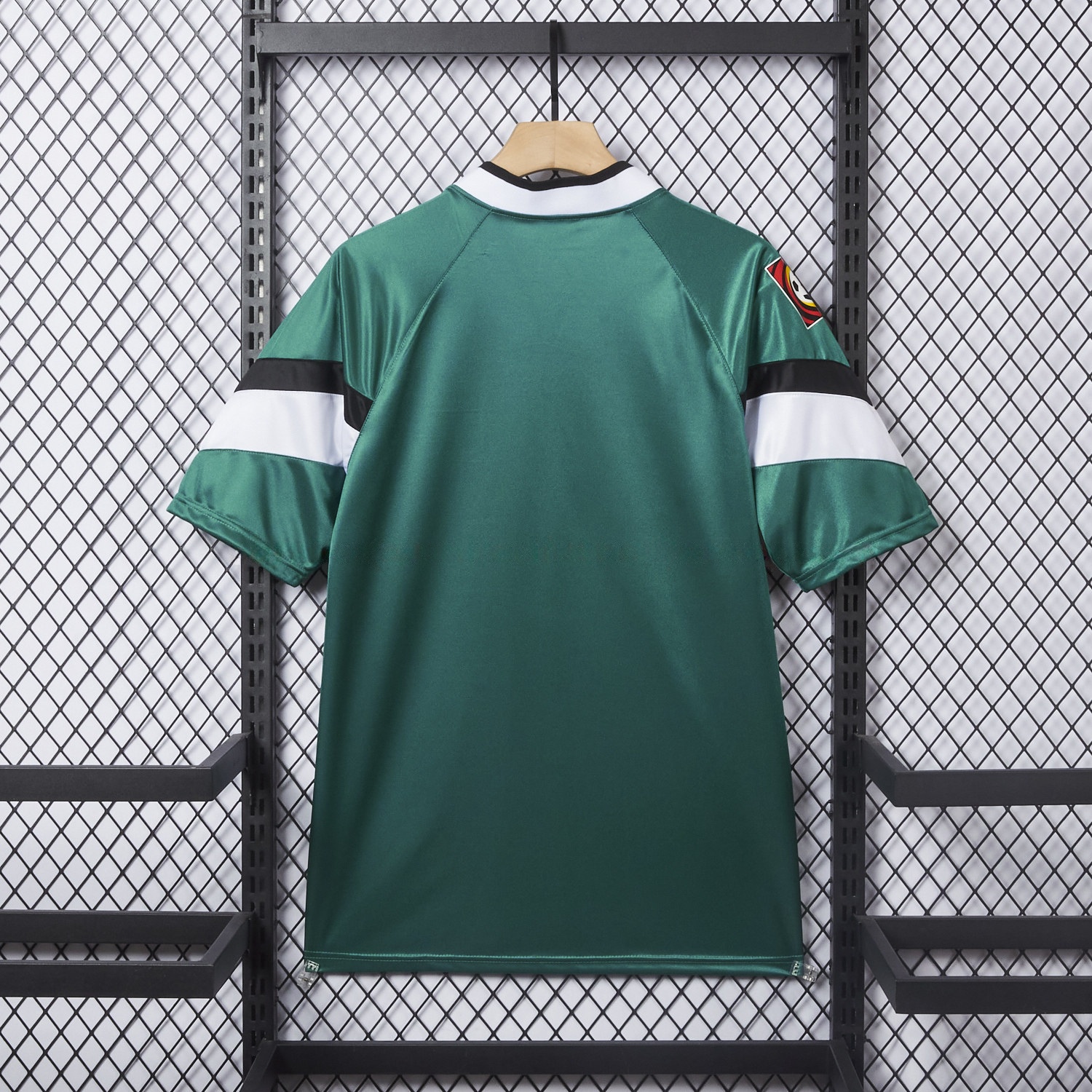 Retro Hamburger SV 1996-97 Third Jersey - JerseysGala