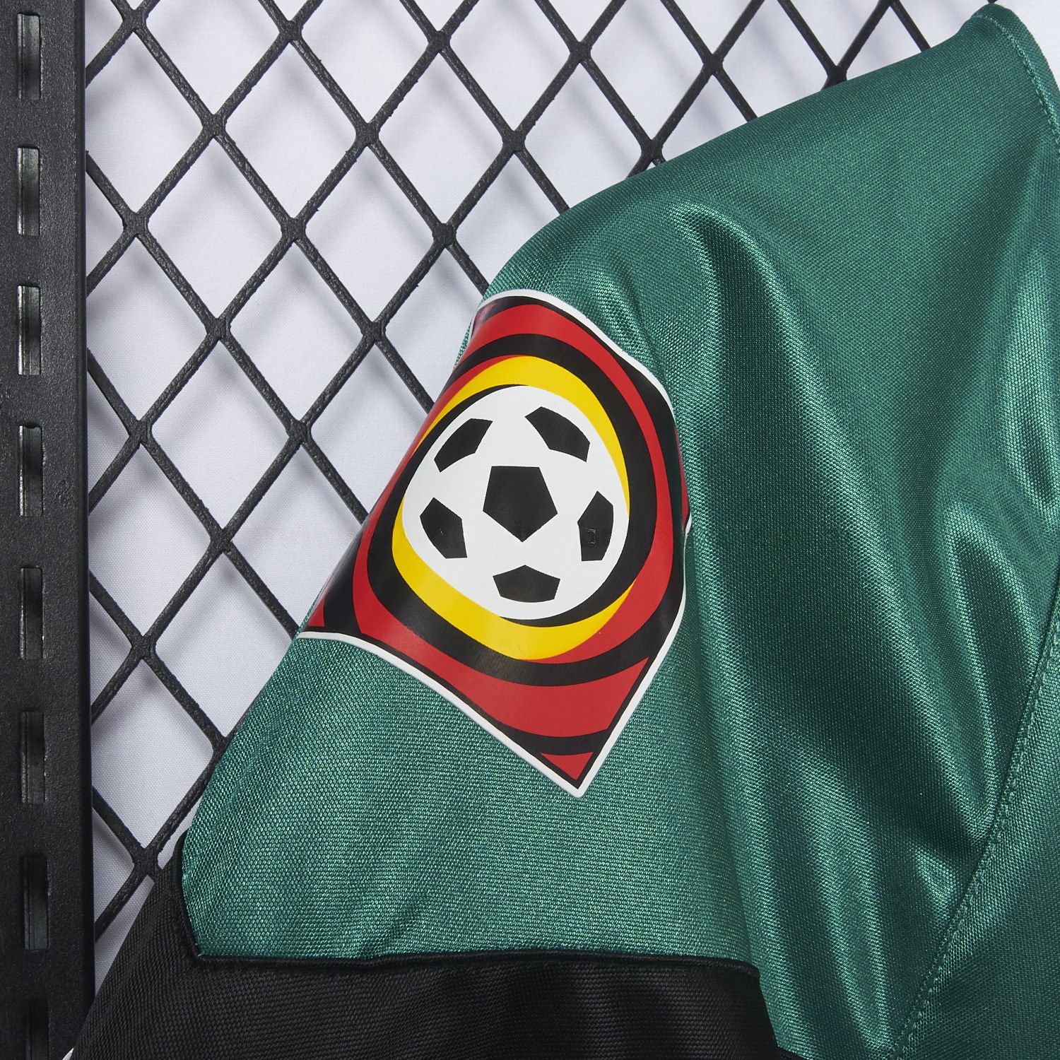 Retro Hamburger SV 1996-97 Third Jersey - JerseysGala